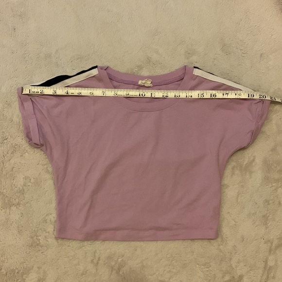 Garage Lavender Crop T-Shirt with Shoulder Stripes Size M - Picture 4 of 6
